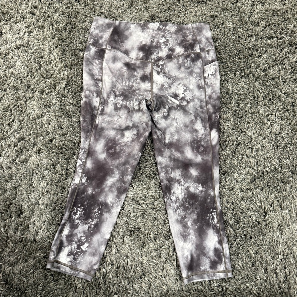 Athleta Salutation Stash Pocket Supernova Capri in Black, Size XL Tall - Picture 11 of 11